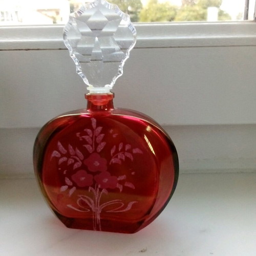 Crystal bottle hand-cut with Swarovski stopper Italiani Crystal new