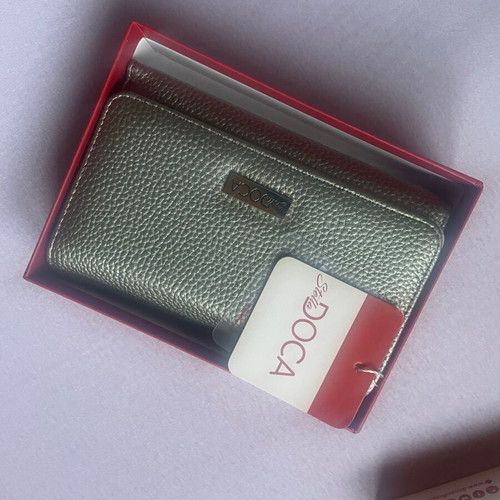 Doca wallet new, silver and gray