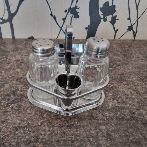 Salt and pepper holder used, pack of 12