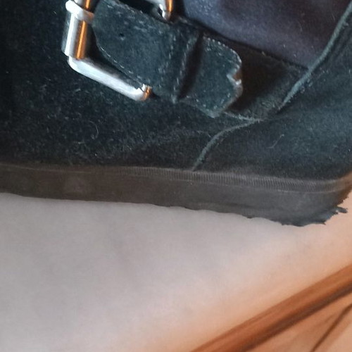 Castor leather boots with inner fur, size 38, black