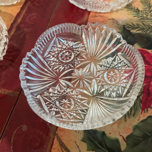Crystal dessert bowls new with embossed vintage pattern, set of 6