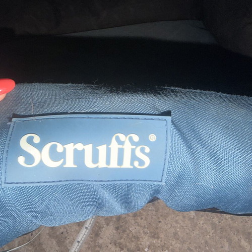 Scruffs Expedition Waterproof Dog Bed XL 90x70cm used, navy blue