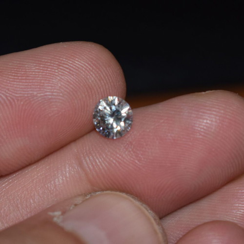 Moissanite 1.00 Carat Lab-Created with Certificate New
