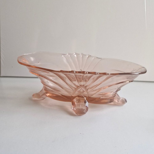 Fruit bowl in salmon color vintage in very good condition