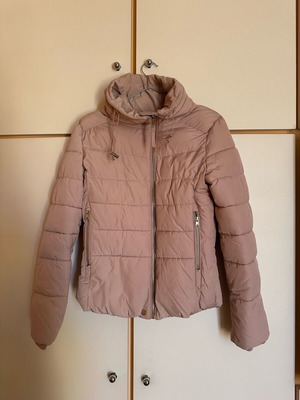 Bershka baby pink jacket like new with detachable fur