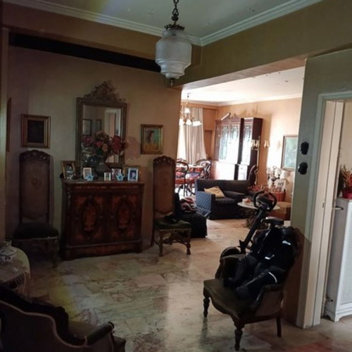Apartment 119m² in Athens Center with 3 Bedrooms and Elevator
