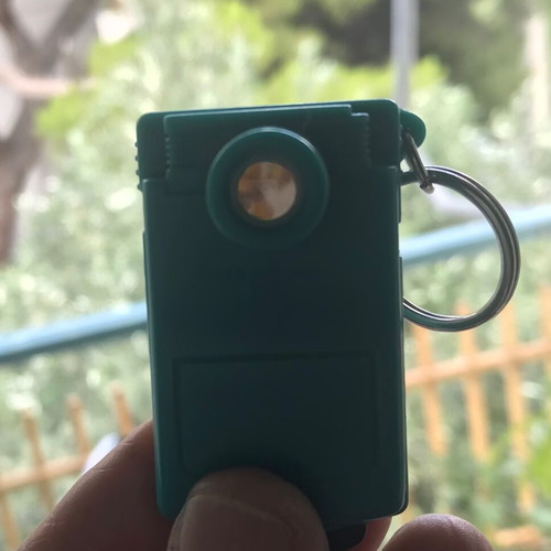 Collectible Game Boy Color View-Master Keychain 2001 mint condition