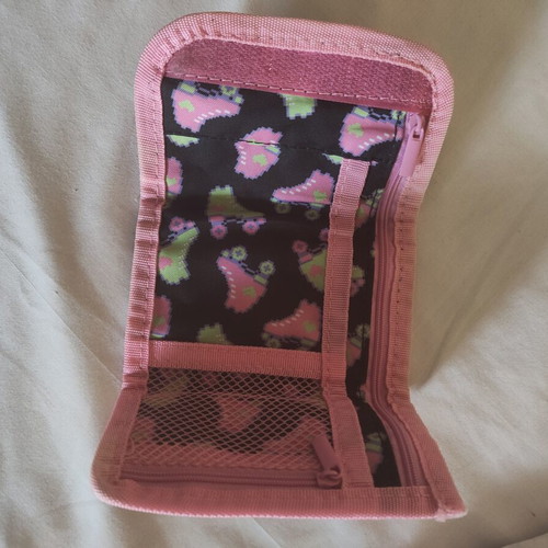 Children's wallet pink and black with skates and girl power message new
