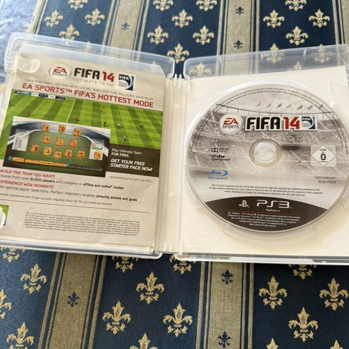 FIFA 14 PS3 game like new