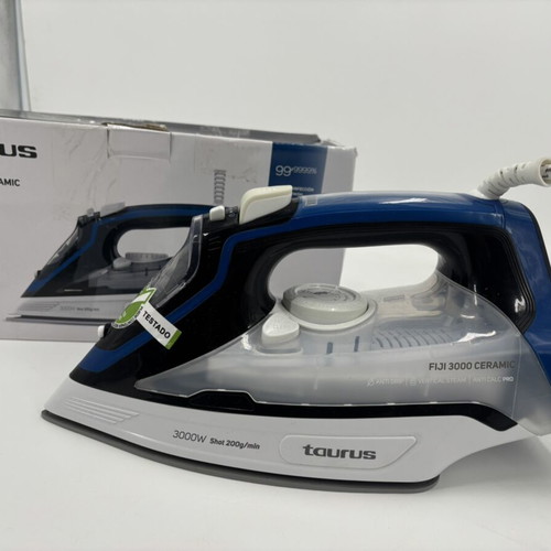 Taurus Fiji 3000 Steam Iron new, ceramic coating, 3000W