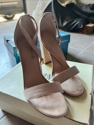 Migato heels size 37, like new, pink