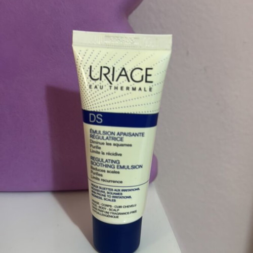 Uriage D.S. Emulsion like new, full product