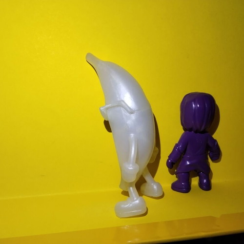 Stumble Guys Amethyst Nyx and Banana Guy figures used, pack of 2