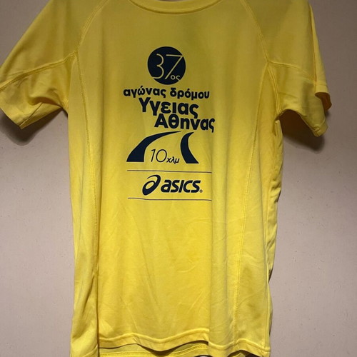 Running shirts new, size M, multicolored