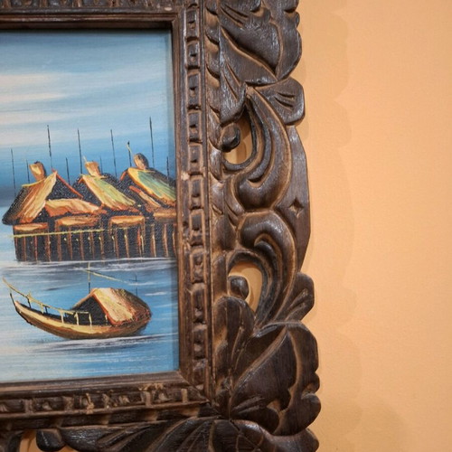 Wooden carved frame with oil painting like new, 33x39cm