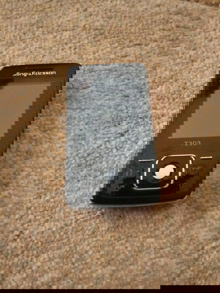 Κινητό Sony Ericsson T303
