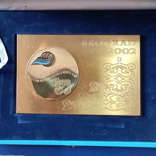 Sports medal used for 2002 Water Polo World Cup