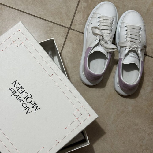 Alexander McQueen sneakers used, size 38, white