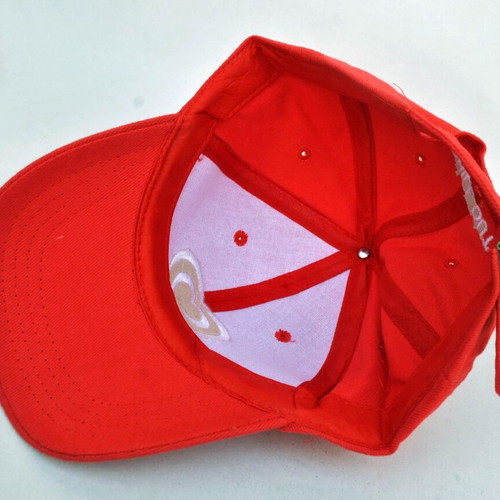 Vintage cap with embroidered Heart Ice Cream logo like new