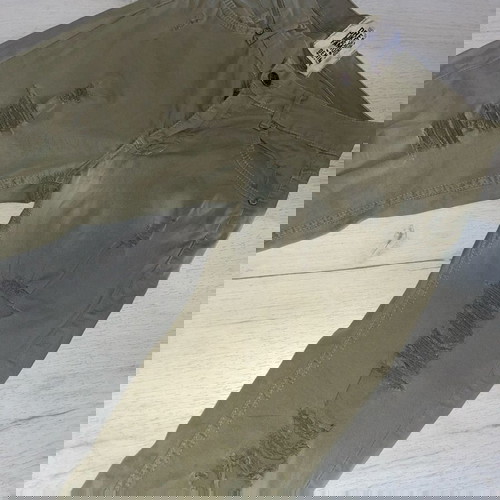 Wiya зелен дамски панталон размер S в отлично състояние