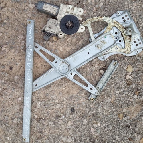 Toyota Avensis front window regulators used with motor