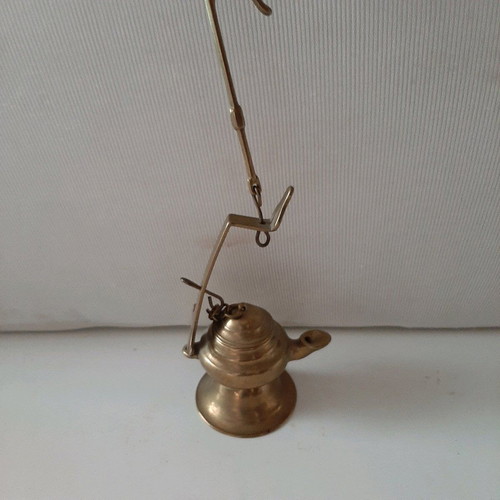 Bronze oil lamp like new