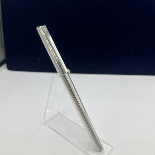 Dunhill pen 14k nib like new