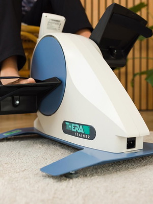 Στατικό ποδήλατο Thera Trainer Mobi540, σχεδόν αχρησιμοποίητο, για τετραπληγείες