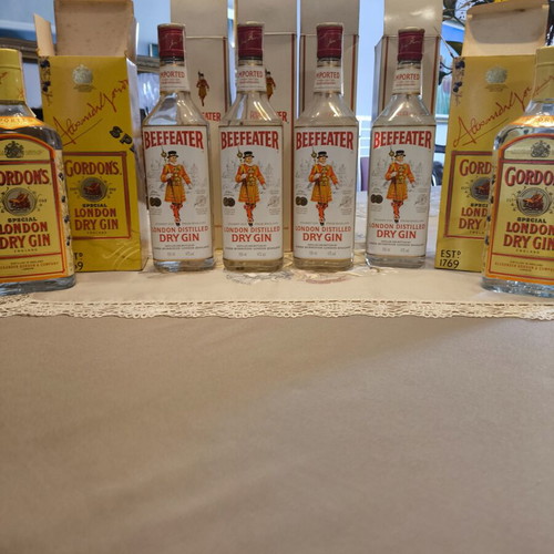 Vintage Gin Collection used, 4x Beefeater 47% & 2x Gordon's Yellow Label