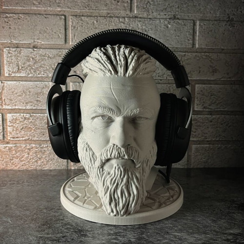 Ragnar Lothbrook Headset Stand new, Viking warrior design