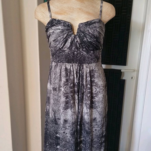 Ted Baker maxi dress like new, size S/M, gray with removable strap