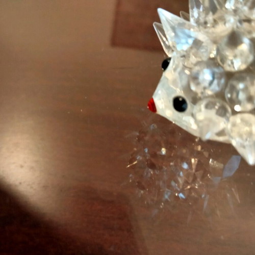Crystal hedgehog miniature like new