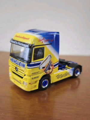 Μινιατούρα Herpa 1:87 MB Actros MP2 "Henglein" καινούργιο