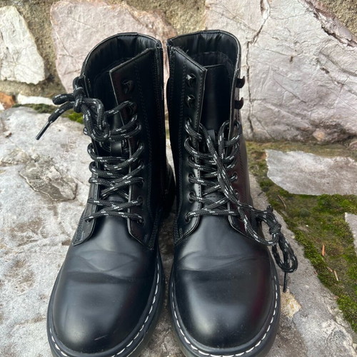 Dockers black ankle boots like new, size 40