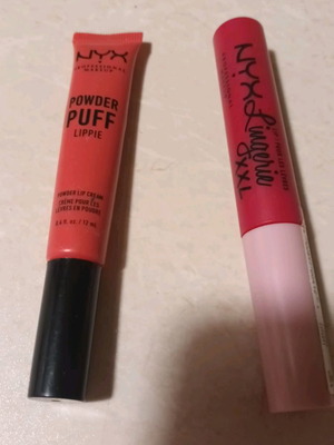 Nyx cosmetics used, Power Puff Lippie and Lipstick Lingerie XXL