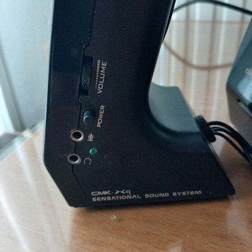 Speakers for laptop and tablet