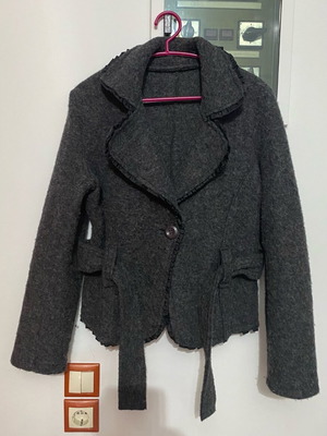 Women's jacket like new, size S, purple