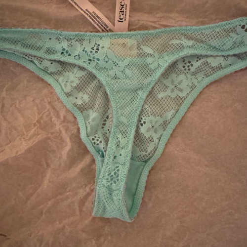 Victoria’s Secret thong new, turquoise