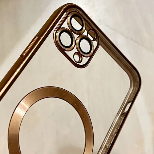 iPhone 11 Pro Max case transparent with gold details and MagSafe like new
