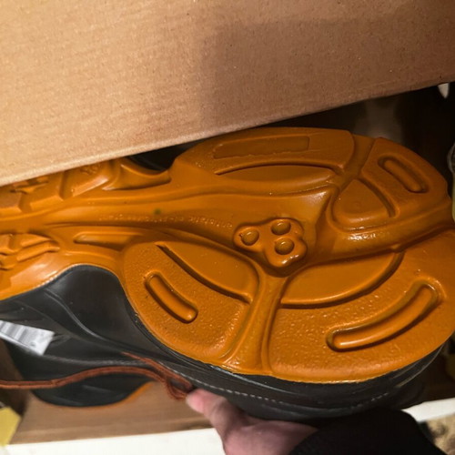 Work Shoes size 44 new, waterproof, anti-slip with steel toe