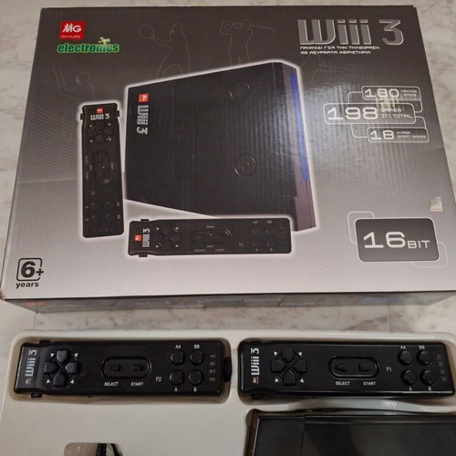 Wiii 3 16-Bit Console by MG Electronics like new
