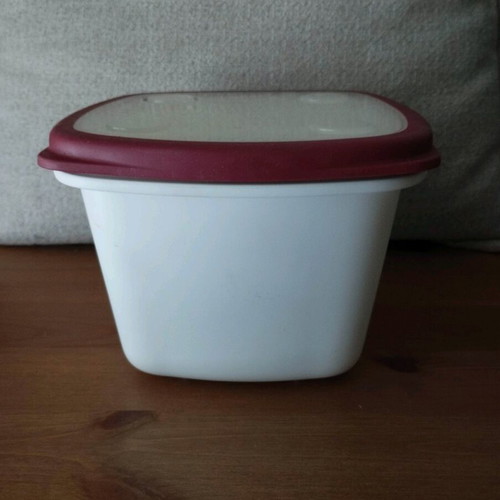 IKEA 365+ square bowl 14.5×14.5×12 cm used with lid
