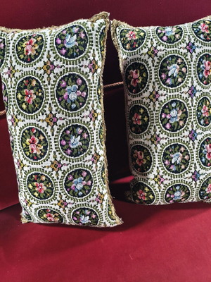 Decorative pillows handmade embroidery like new, set of two 25x45