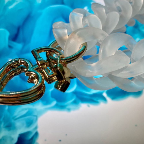 White wrist chain new for mobile
