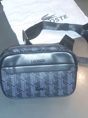 Lacoste τσαντάκι μέσης και χιαστί σαν καινούργιο