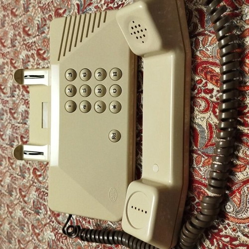 Telephone 1992 like new, beige wired