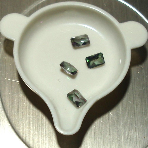 Mystick Topaz minerals 2.25 ct like new, pack of 4