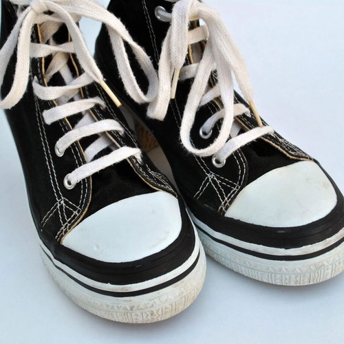 Sisley vintage black canvas high-top platform sneakers size 39