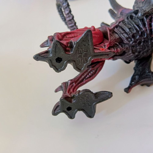 Kenner Aliens Bull Alien & Killer Crab Alien vintage figures set