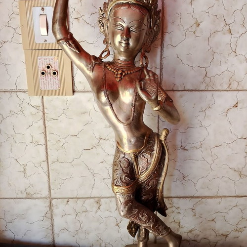 Tara bronze statue like new, large over 50cm